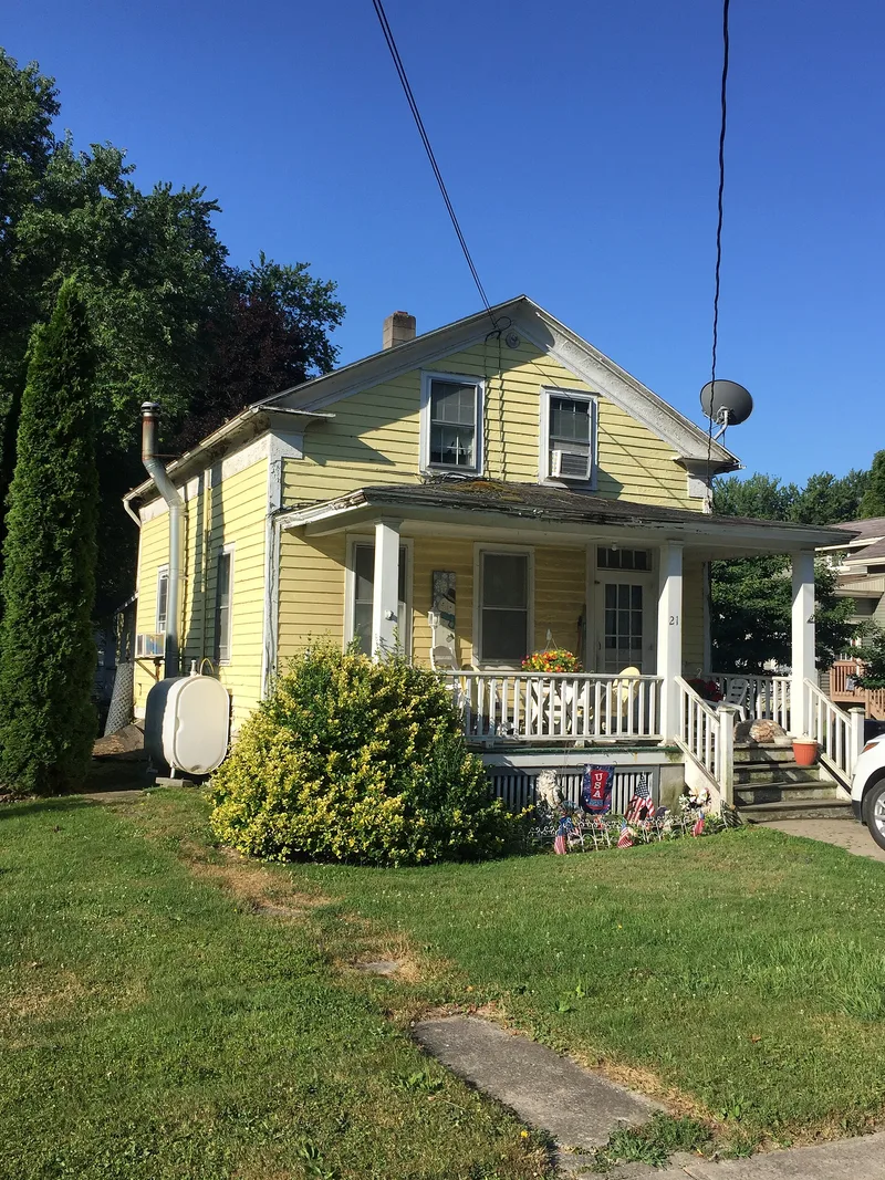 House at 21 West Cayuga Street, Moravia, New York