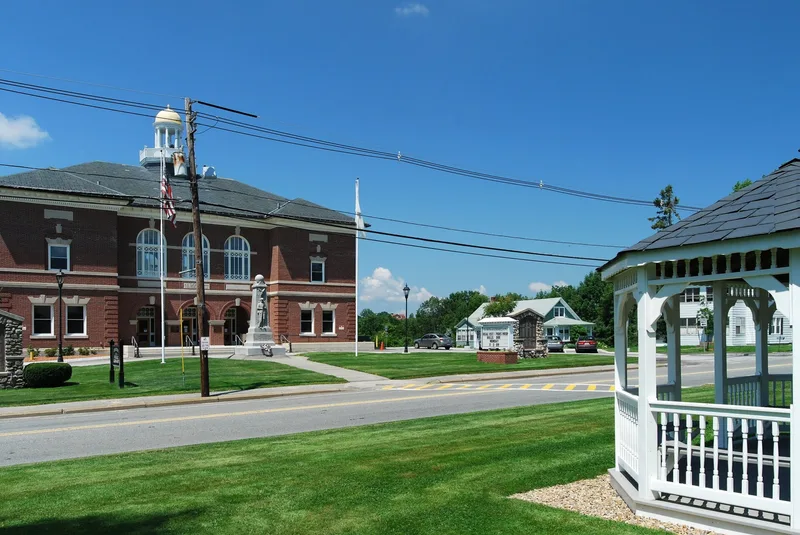 Charlton Center Historic District, Charlton, Massachusetts