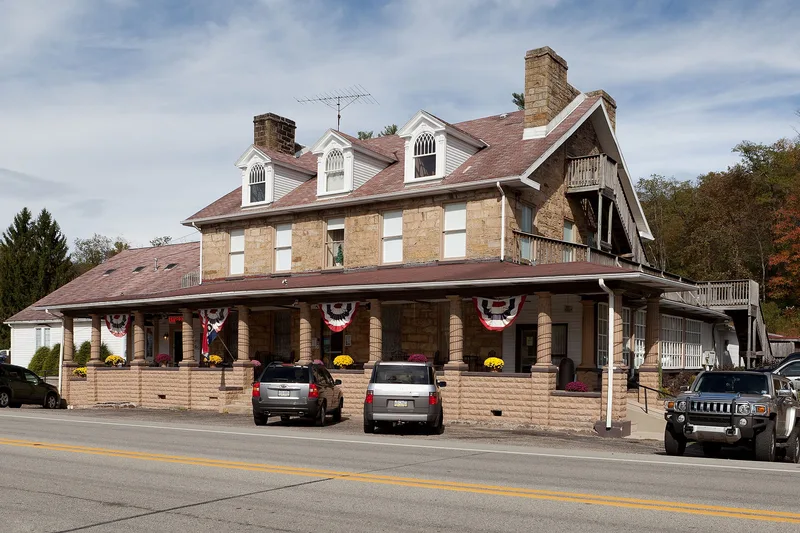 Fayette-Springs Hotel, Chalk Hill, Pennsylvania