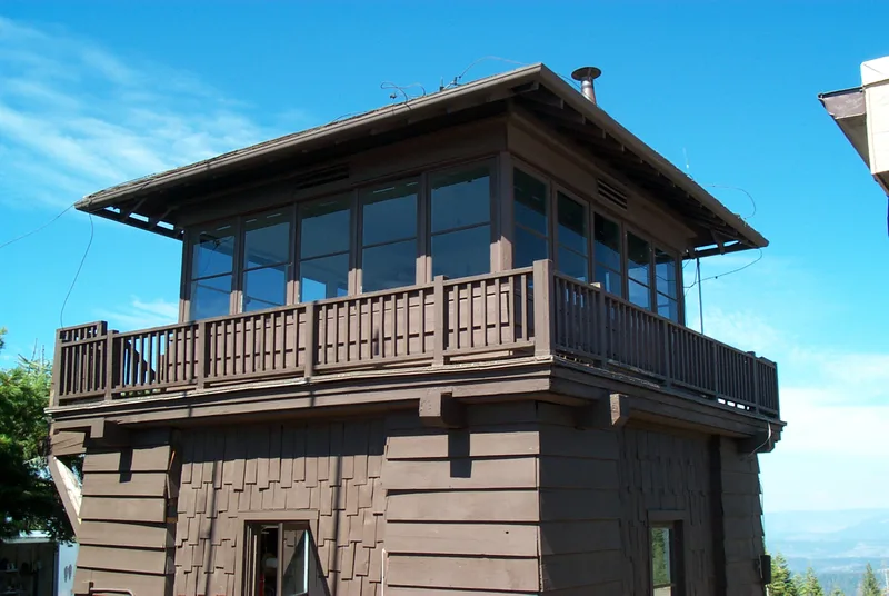 Crane Flat Fire Lookout, Aspen Valley, California