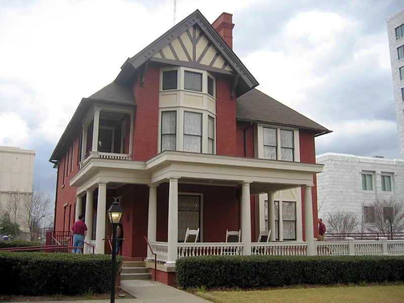 Crescent Apartments, Atlanta, Georgia