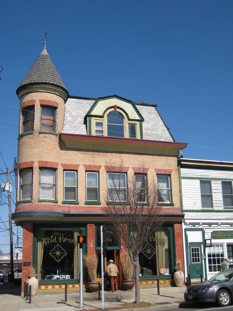 Moore's Building, Oyster Bay, New York