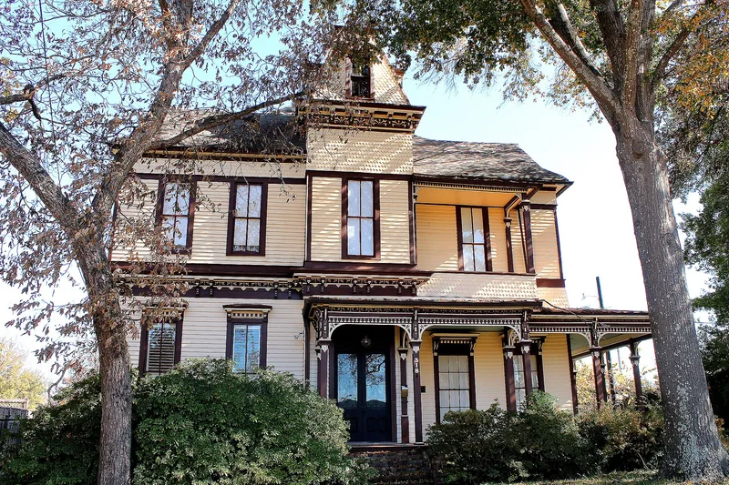 Douglas, John B. and Ketura (Kettie), House, Tyler, Texas