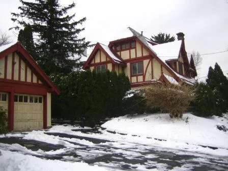 Collins House, Syracuse, New York