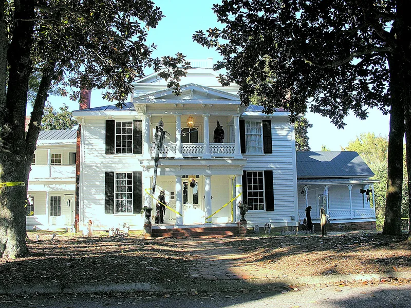 Leslie-Alford-Mims House, Holly Springs, North Carolina