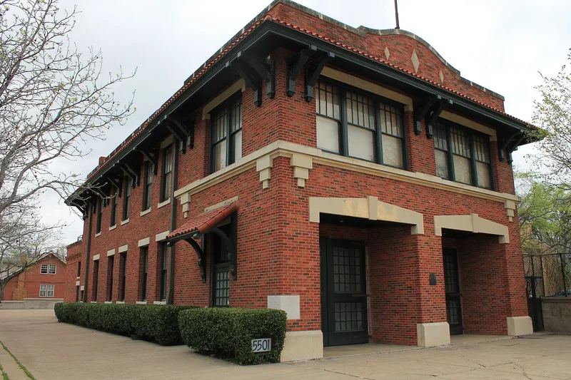 Dallas Fire Station No. 16, Dallas, Texas