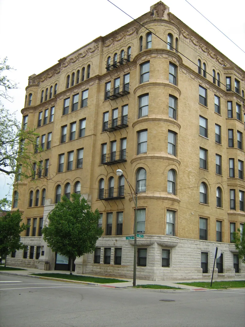 Yale, The, Chicago, Illinois