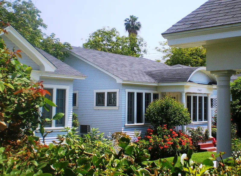St. Andrews Bungalow Court, Los Angeles, California