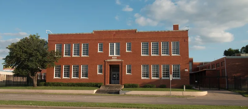 Guinn, James E., School, Fort Worth, Texas