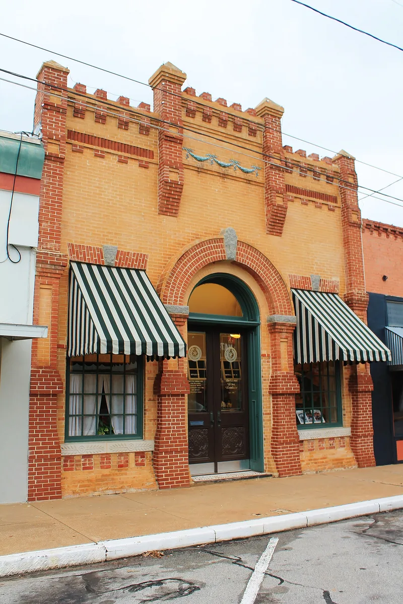 Robinson Bank Building, Palestine, Texas