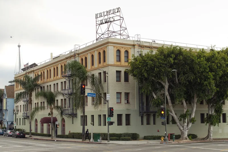 Halifax Apartments, Los Angeles, California