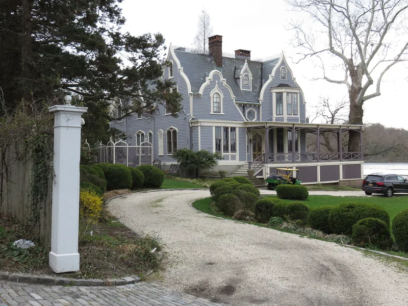 Clifton, Roslyn Harbor, New York