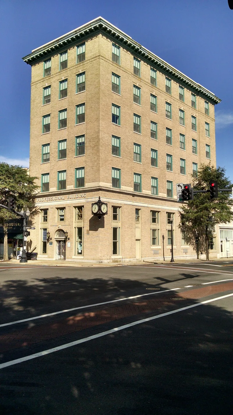 Professional Building, Suffolk (Independent City), Virginia