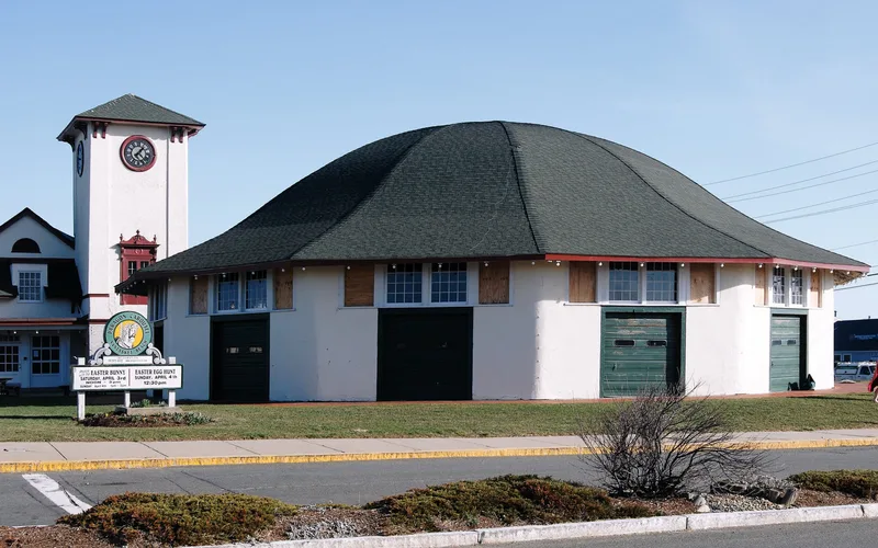 Paragon Park Carousel, Hull, Massachusetts